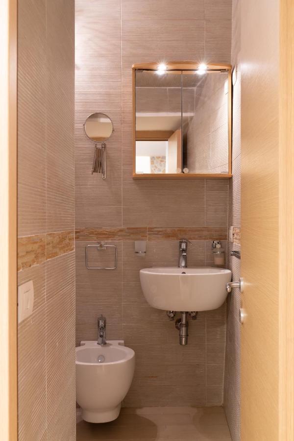 Apartamento Il Borgo Nápoles Exterior foto
