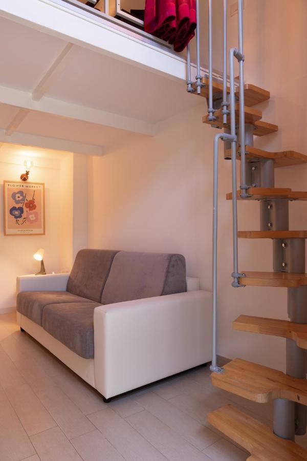 Apartamento Il Borgo Nápoles Exterior foto