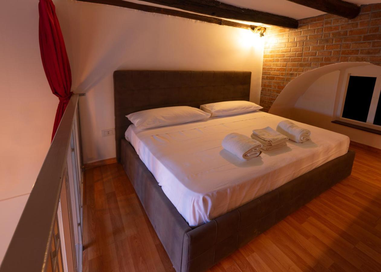 Apartamento Il Borgo Nápoles Exterior foto